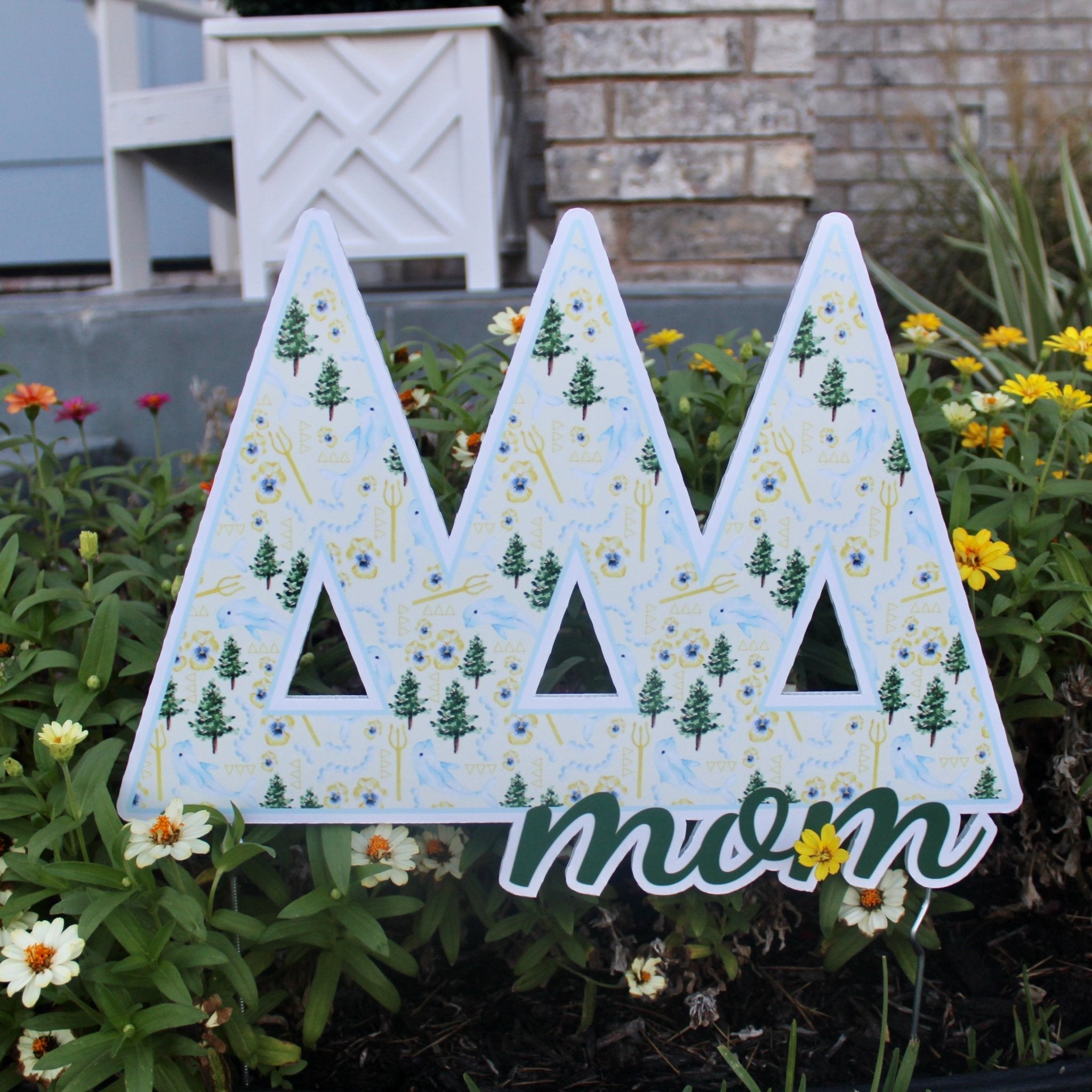 Tri Delta Mom Garden Stake